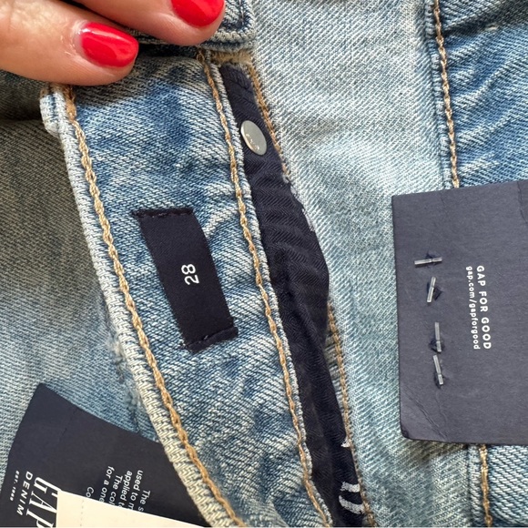 Gap high rise denim shorts nwt size 28” - Picture 4 of 5